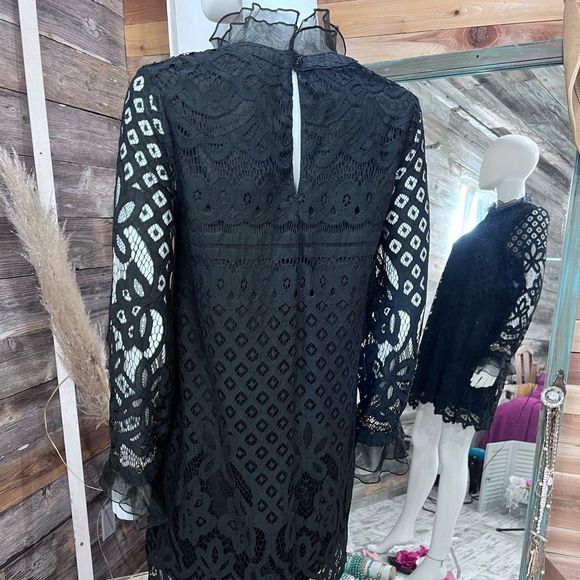 Loveriche Lace Long Sleeve Ruffled Shift Dress Black Medium 💗 - Picture 4 of 11
